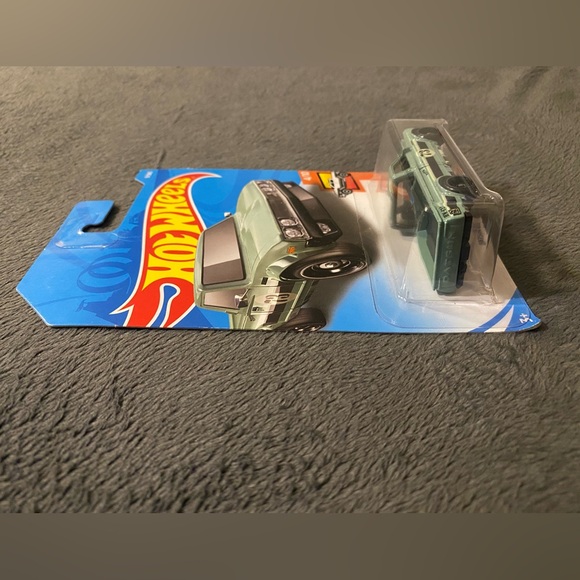 "🥦5/$25🥦" Hot Wheels Datsun 620 - Picture 3 of 4